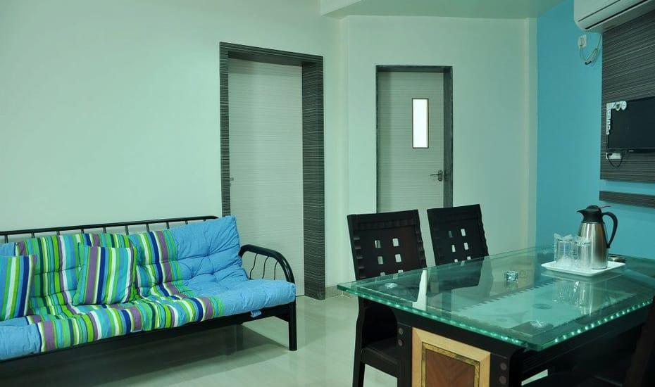 Sandesh Resort Wai Екстериор снимка